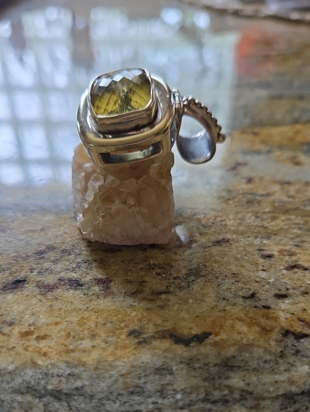 Sterling Silver Pendant with Yellow Faceted Gem - Picture 7 of 8